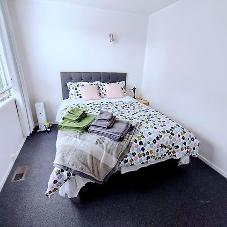 Milford Central Budget Friendly Rooms Auckland Esterno foto