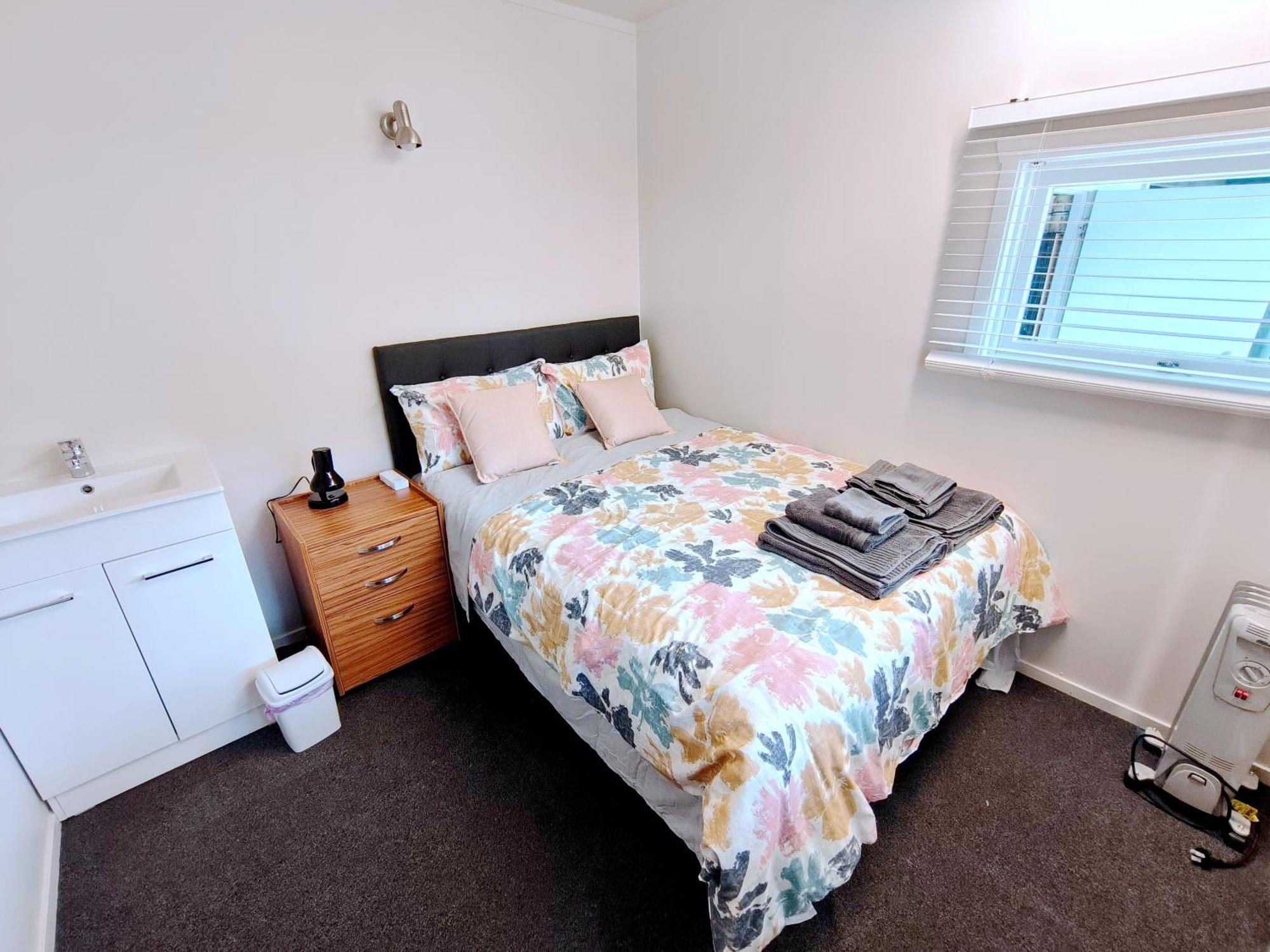 Milford Central Budget Friendly Rooms Auckland Esterno foto