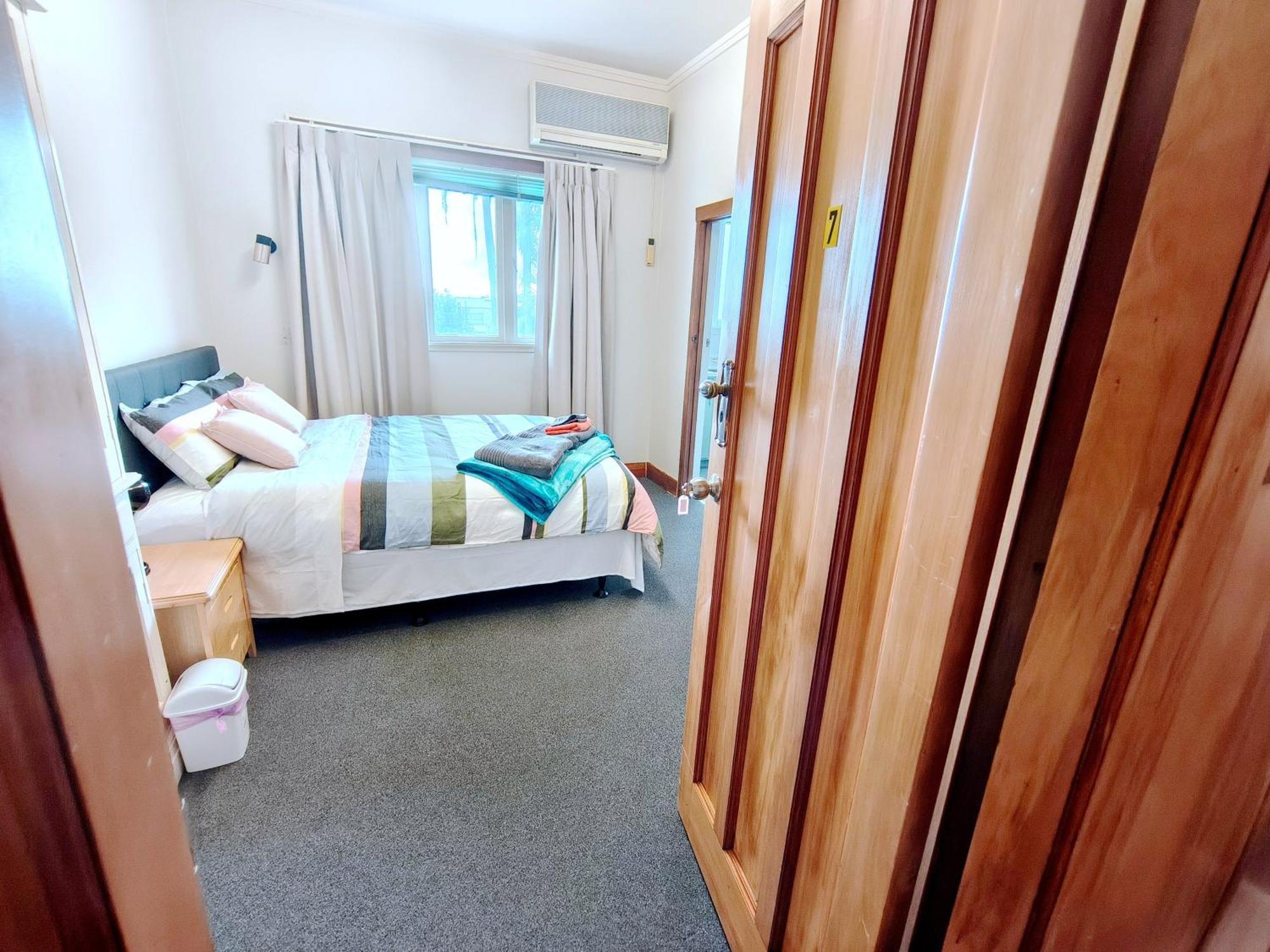 Milford Central Budget Friendly Rooms Auckland Esterno foto